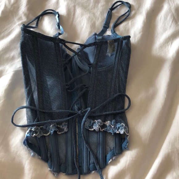 Brand new Bustier super sexy - Picture 2 of 4